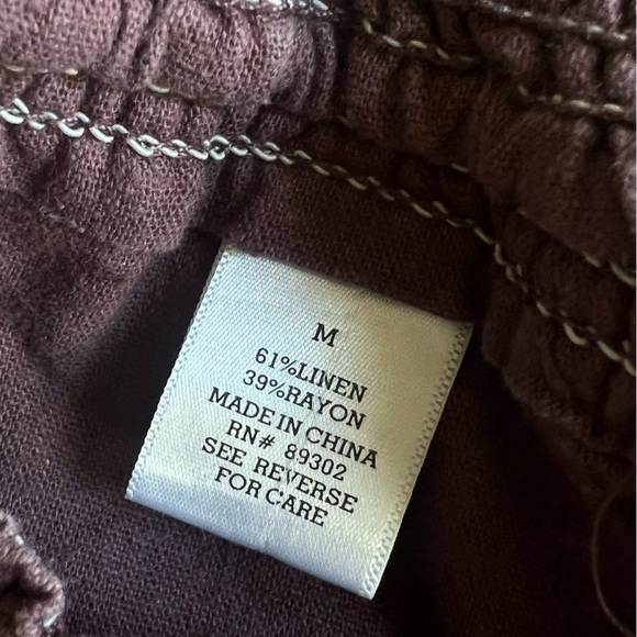 Altar’d State Linen Shorts - Picture 3 of 4